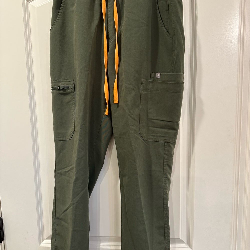 High Waisted Yola Skinny Scrub Pants™